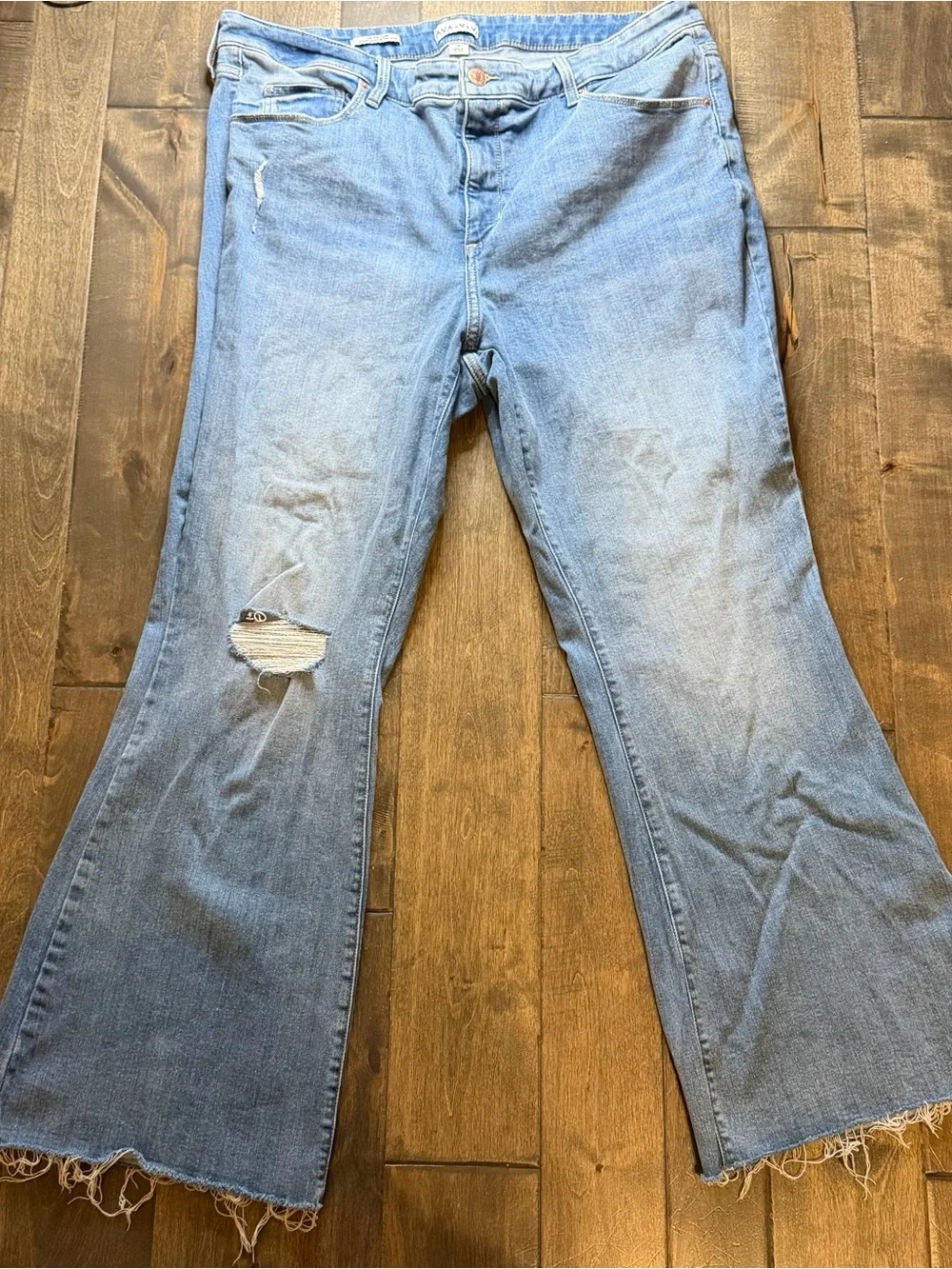 Ava & Viv Light Wash Distressed Raw Hem Flare Jeans Plus Size 20